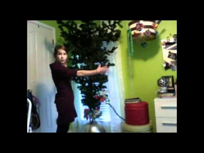 How to Decorate an Upside Down Christmas Tree Step 1 Placing Bows