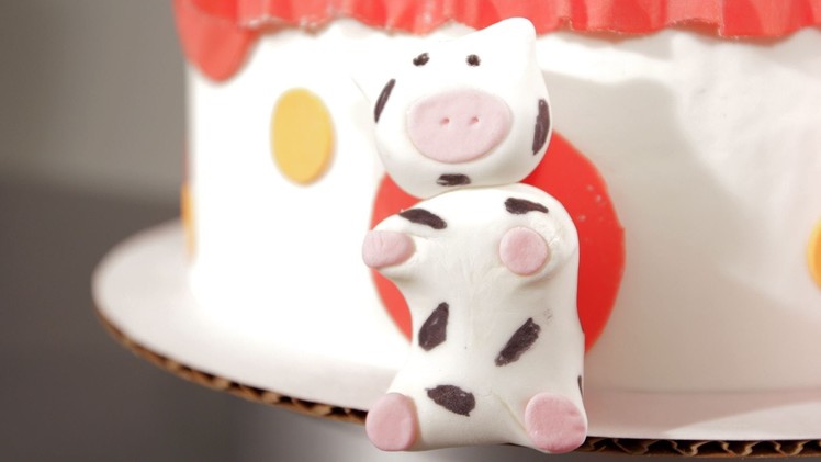 How to Make a Fondant Cow | Cake Fondant