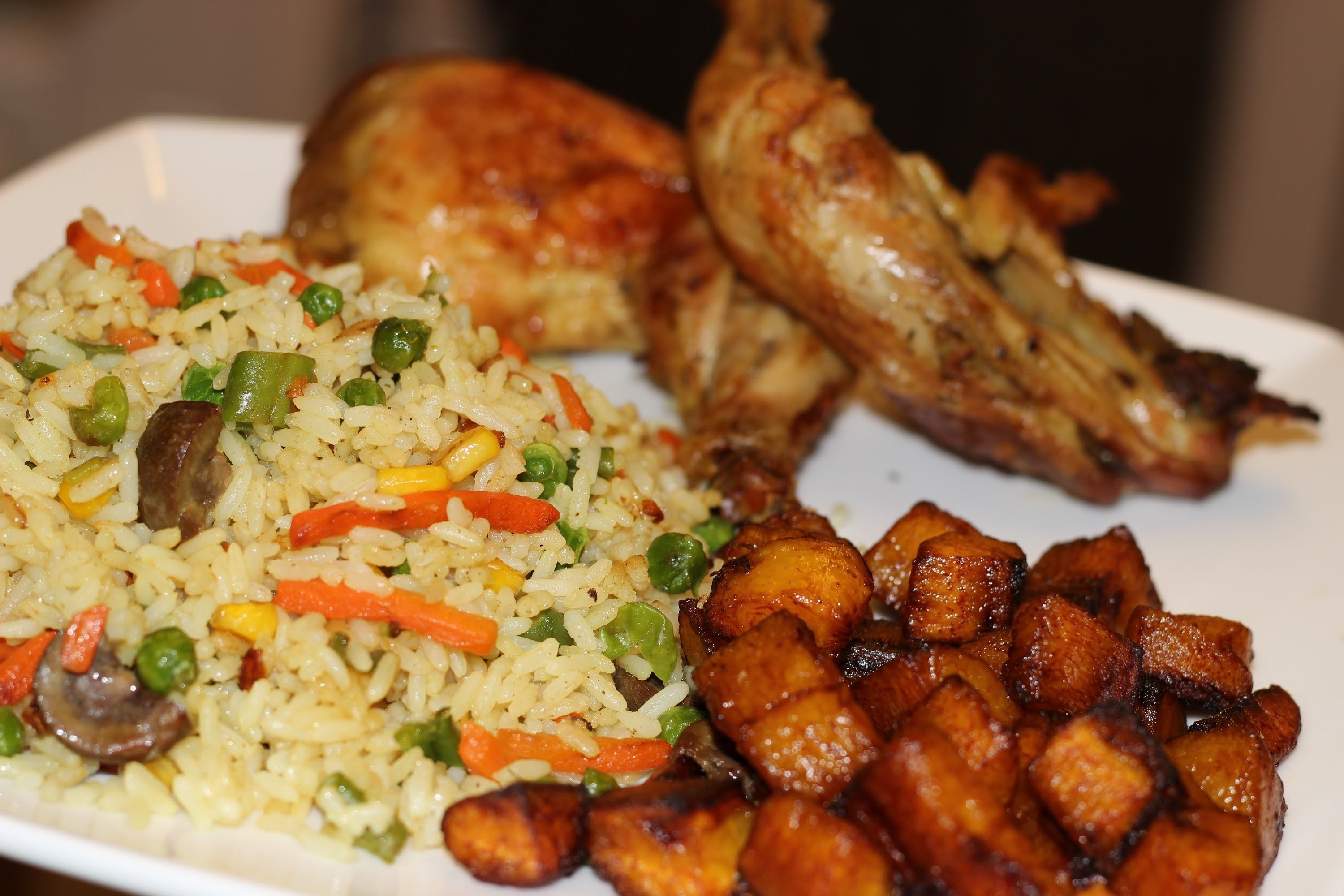 How To Make Nigerian Fried Rice Nigerian Food African Cuisine