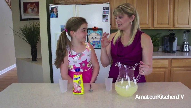 How to Make Strawberry Lemonade Popsicles