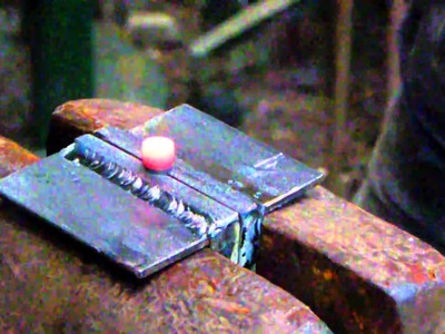 Blacksmithing, how to make blacksmith rivets 001