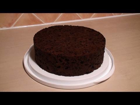 How to Bake a Rich Fruit Cake