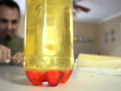 HOW TO MAKE A HOMEMADE LAVA LAMP!!!