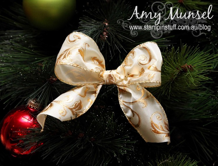 How to make a perfect Christmas bow for a tree