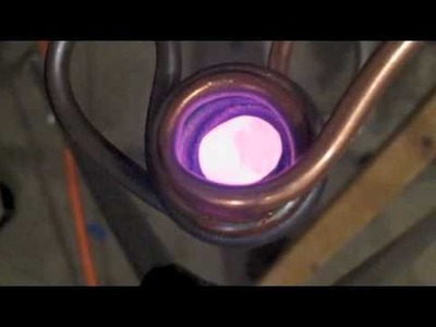 Induction heater levitation melting aluminum
