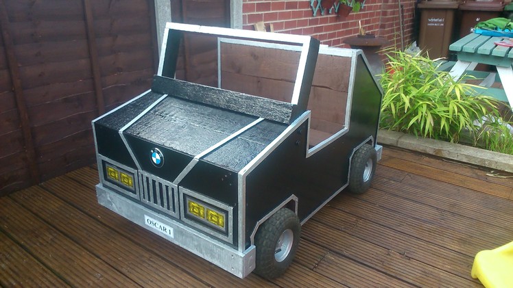 How To Build Your Own Children's Garden Car Storage Box Out Of Pallets