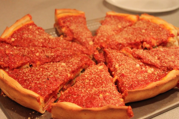 How To Make Chicago Style Pizza at Home