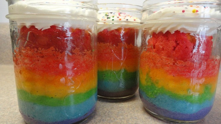How to make rainbow cake in a jar -with yoyomax12
