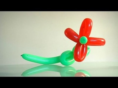 Play with balloons: how to make a flower