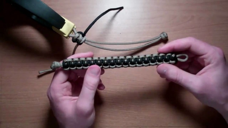 How to: Cobra Weave Paracord Bracelet