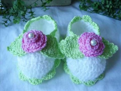 Crochet baby booties: new!