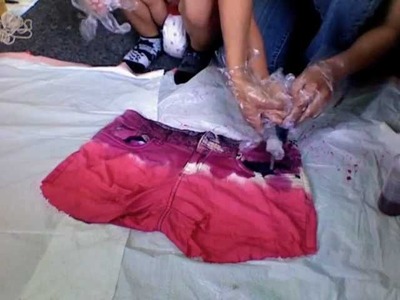 ✂DIY! TIE-DYED.STUDDED SHORTS :)