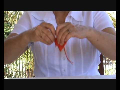 How to create Crepe Paper and Felt Poppies for Remembrance Day
