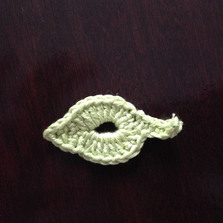 How to crochet easy leaf
