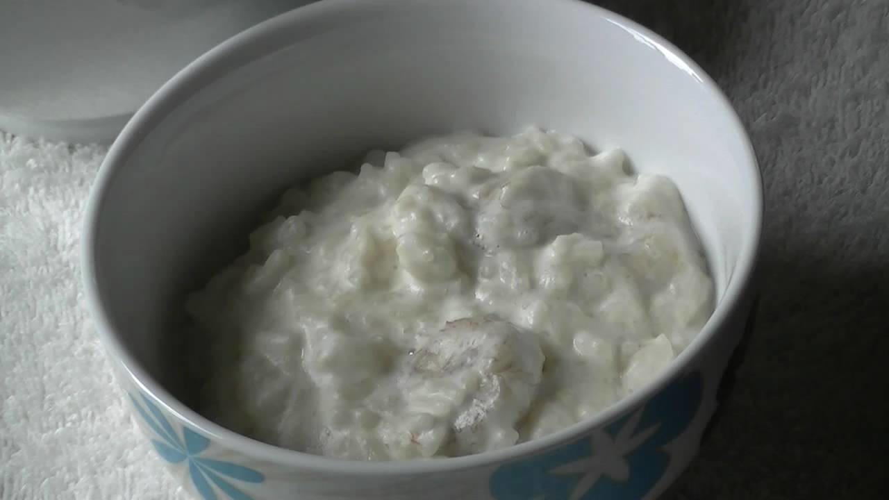 How to make Creamy Coconut and Banana Rice Cream Dessert - Slow Cooker.Crock Pot - 4 ingredients