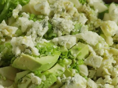 How to Make Roquefort Pear Salad