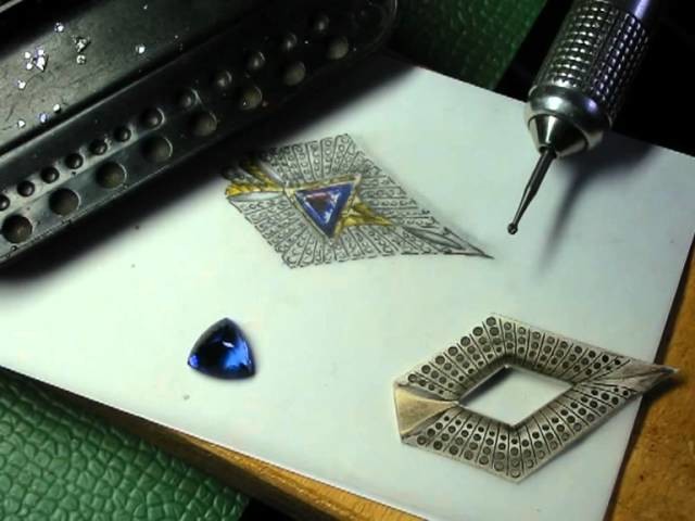 Jewelry making by master Riccardo Mazzantini
