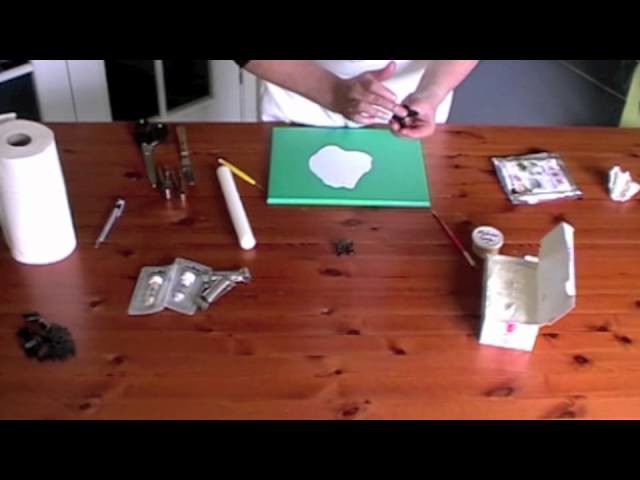 10 Minute Tutorial - How to use a range of Patchwork Cutters in Cake Decorating.