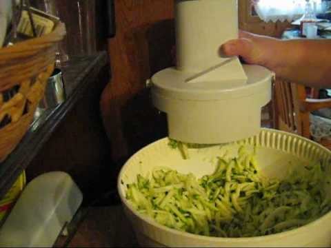 Homestead Series How To Dehydrate Sliced And Shredded Zucchini
