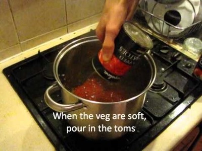 How To Make a Tasty Tomato Pasta Sauce