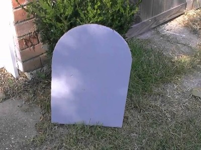 How to make inexpensive Headstones for Halloween