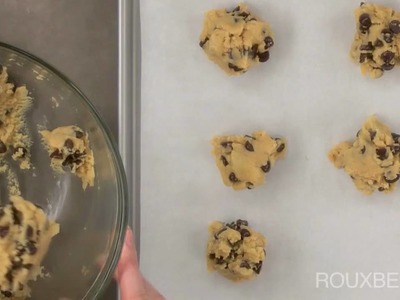 Homemade Cookies - How to Make the Perfect Chocolate Chip Cookies
