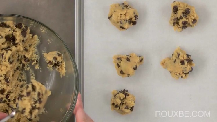 Homemade Cookies - How to Make the Perfect Chocolate Chip Cookies