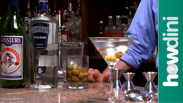 How to make a dirty martini - Dirty martini drink recipe