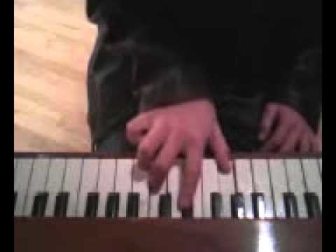 How to play I just had sex by the LONELY ISLANDS ft AKON on piano.keyboard (TUTORIAL)