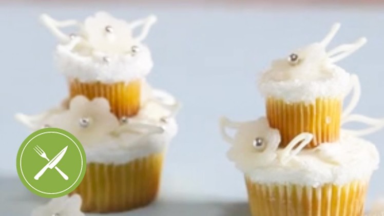 Two-Tier Wedding Cupcakes |  Creative Cupcaking