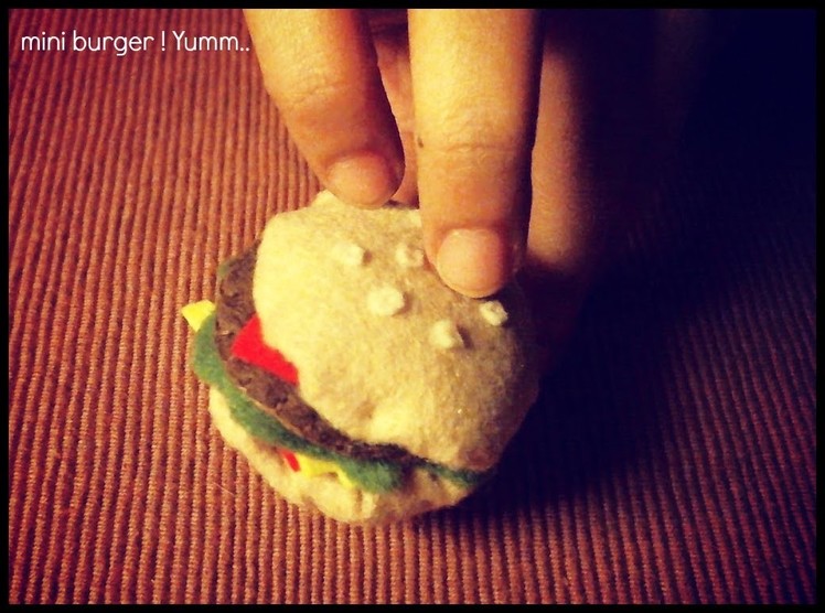 Day 1 of Mini Hamburger Set Meal Tutorial : Hamburger Plushie