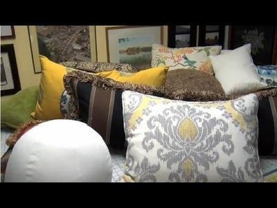 Home Décor: Choosing Pillows for Living Room