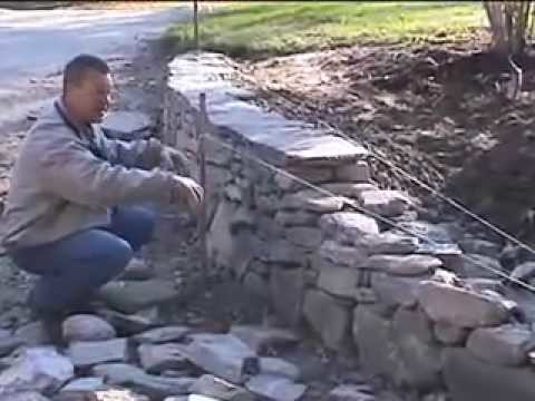 How to Build a New England Fieldstone Wall by David Croteau