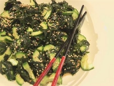 How To Make A Delicious Seaweed Salad