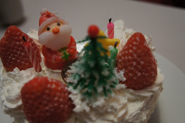 How to Make a Japanese Christmas Cake