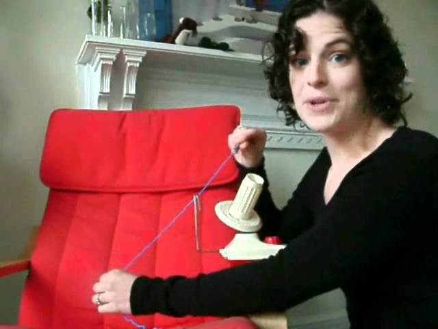 How to use a Yarn Ball Winder (Lacis)