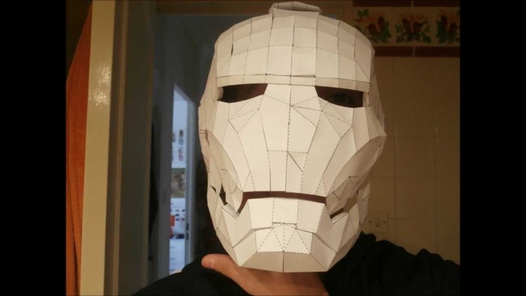 How to make a replica of the Iron Man helmet paper? [TUTORIAL]