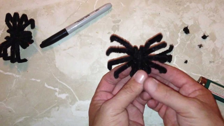Make a Realistic Pipe Cleaner Spider!