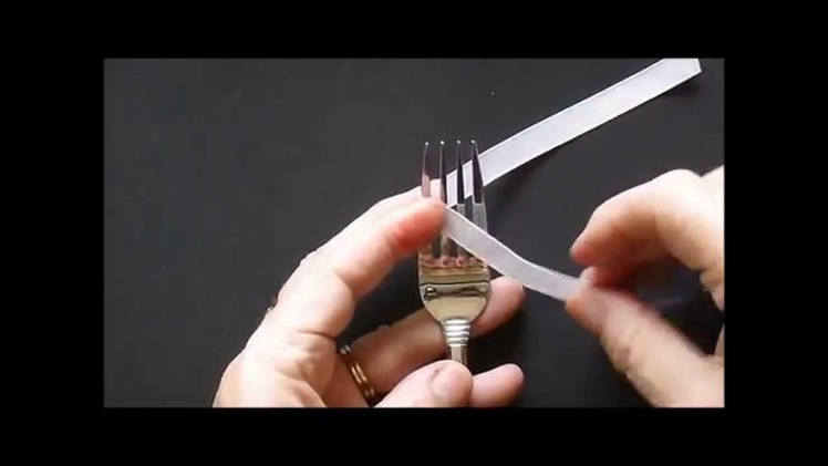 Perfect Bow Using a Table Fork