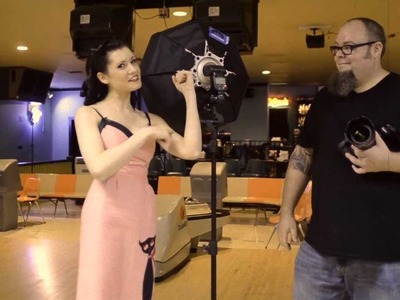 Behind the Scenes with Boudoir Louisville at a bowling alley! Pinup Girl photo shoot!