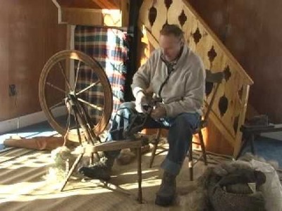 Flax spinning - part 6, spinning tow on a Canadian wool wheel