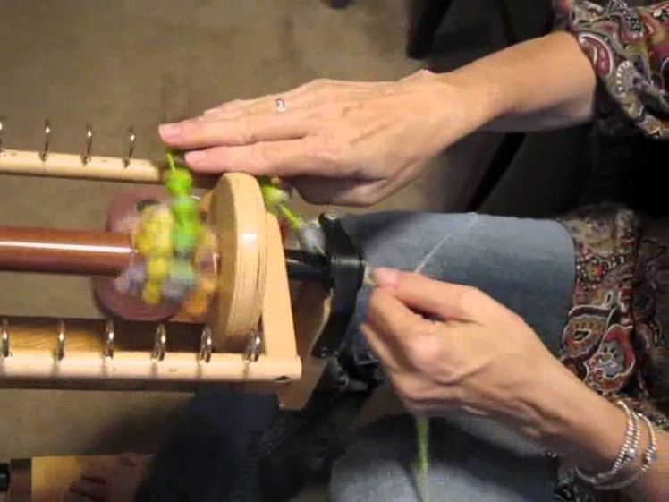 How to hand spin coiled yarn on a spinning wheel  from a thick and thin yarn - Part II