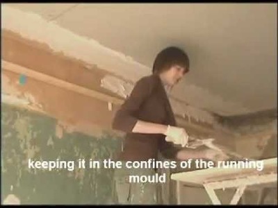 HOW TO RUN A SOLID CORNICE USING LIME PUTTY AND CLASS A PLASTER