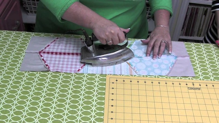 How to Use Lori Holt's Hexie Half Rulers - Fat Quarter Shop