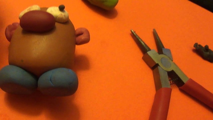 [Original vid] Mr.Potato Head (from toy story) polymer clay tutorial