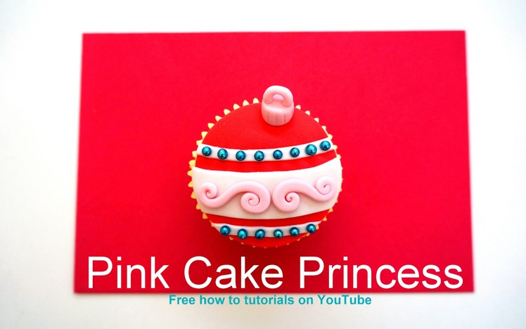 Christmas Cupcakes - How-to Make a Christmas Bauble Cupcake or Ball Ornament Cupcake