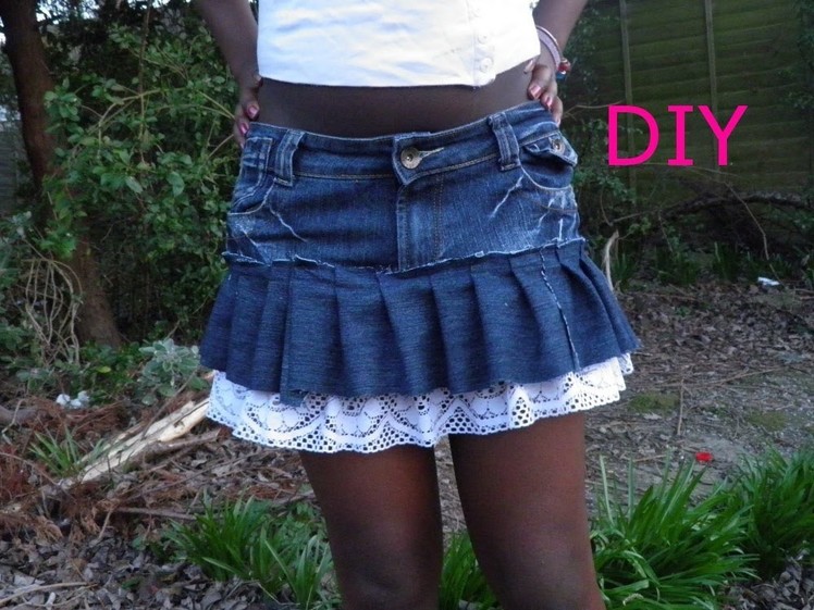 DIY fashion ruffle mini skirt recycling old jeans