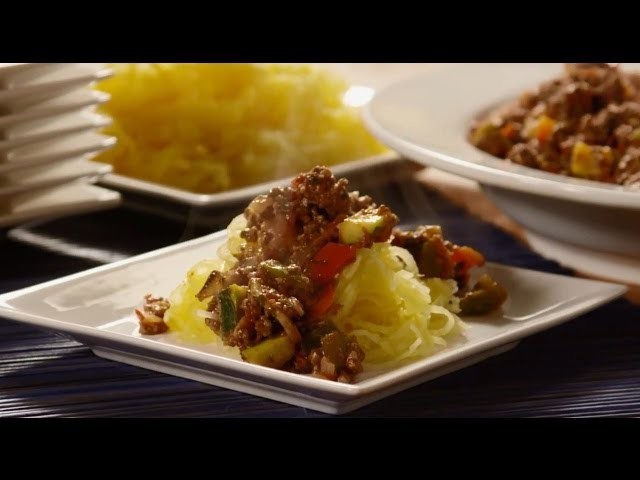 Paleo Recipes - How to Make Spaghetti Squash with Meat Sauce