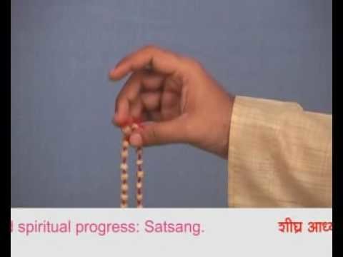 How to Chant with a Mala? (Hindi)