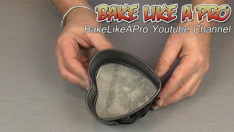 How To Line A Heart Shaped Baking Pan With Parchment Paper